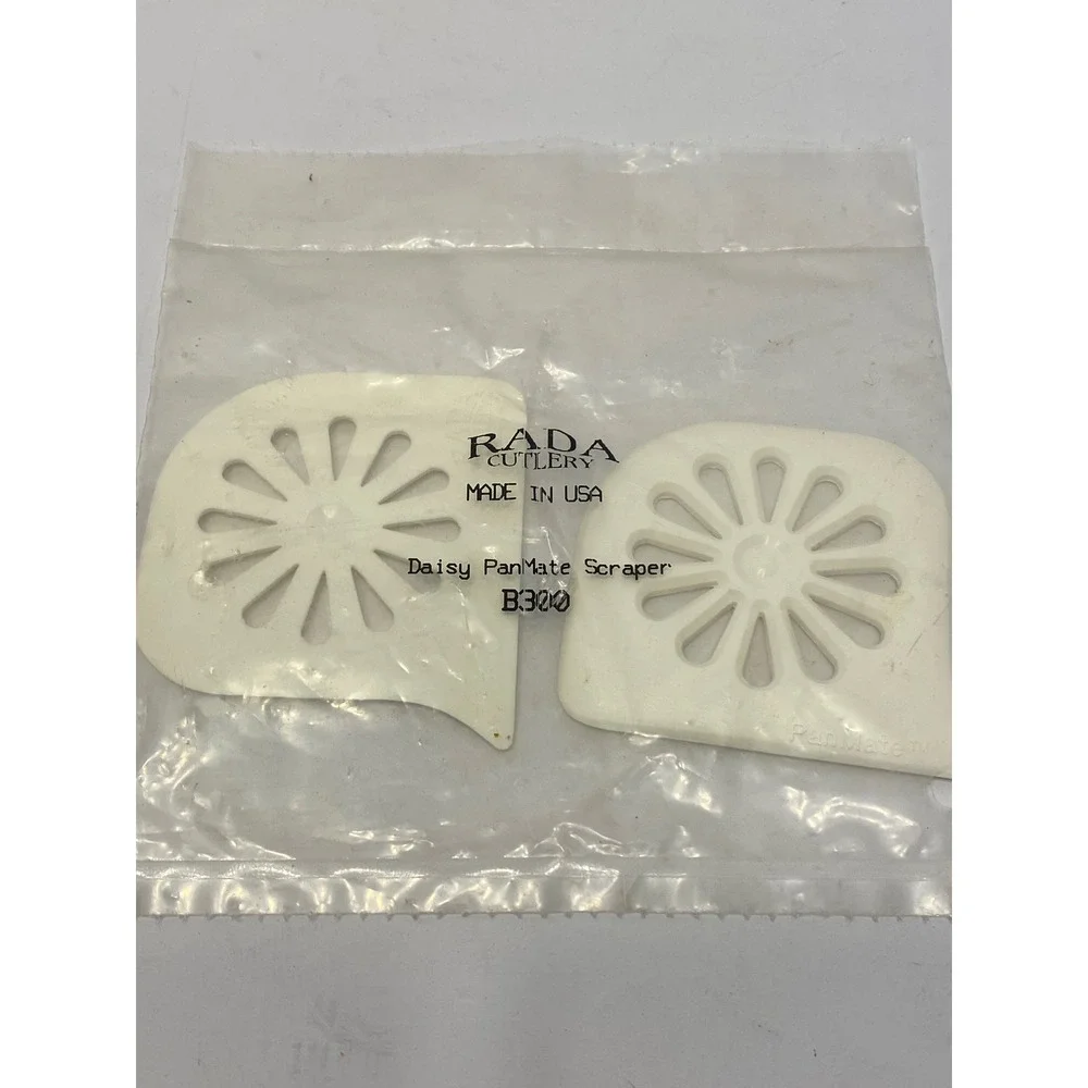 Rada Cutlery PanMate ScraperWhite New Daisy 2-Pack Made in USA